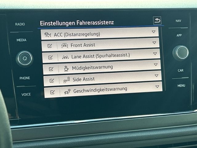 Polo 1.0 TSI R-Line Navi Kamera IQ.Light ACC