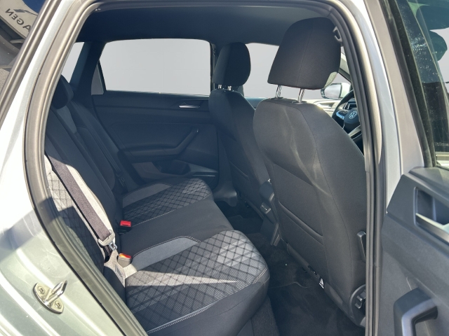Polo 1.0 TSI R-Line Navi Kamera IQ.Light ACC