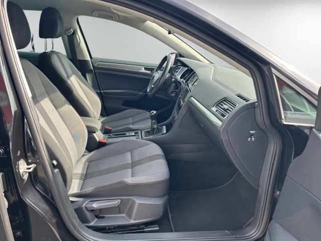 Golf VII 1.2 TSI Allstar Navi Klima SHZ PDC