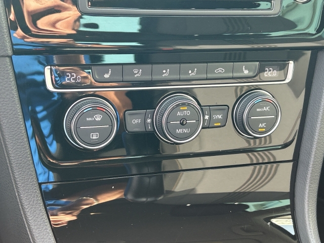 Golf VII 1.2 TSI Allstar Navi Klima SHZ PDC