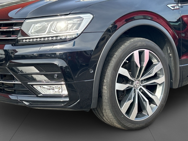 Tiguan 2.0 TDI 4M R-Line AHK Pano Navi StandHZG