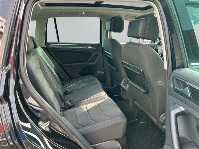 Tiguan 2.0 TDI 4M R-Line AHK Pano Navi StandHZG
