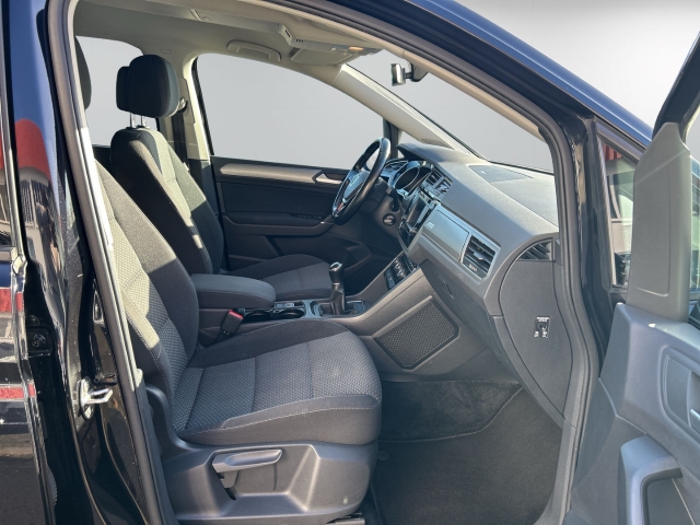 Touran 1.4 TSI Comfortline Klima SHZ PDC