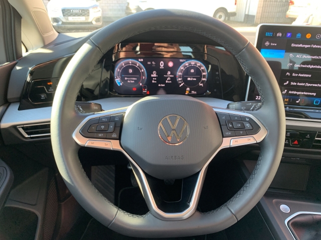Golf Variant VIII 1.5 TSI Life AHK Navi Kamera