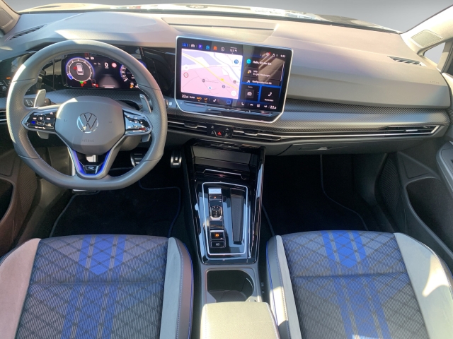 Golf Variant VIII R 2.0 TSI 4M Pano DCC Matrix