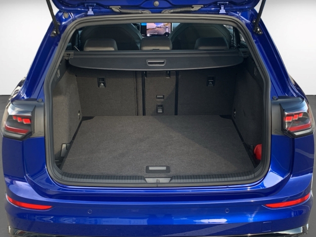 Golf Variant VIII 1.5 TSI R-Line Pano Navi H&K