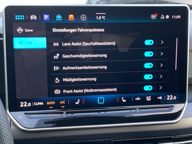 Golf Variant VIII 1.5 TSI R-Line Pano Navi H&K