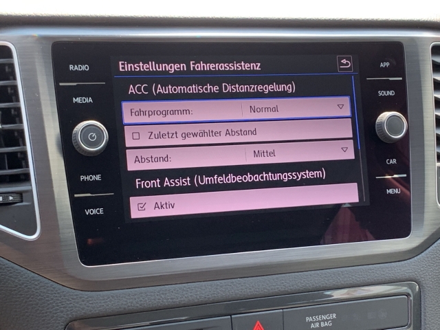 Golf Sportsvan 1.0 TSI Comfortline ACC Klima SHZ