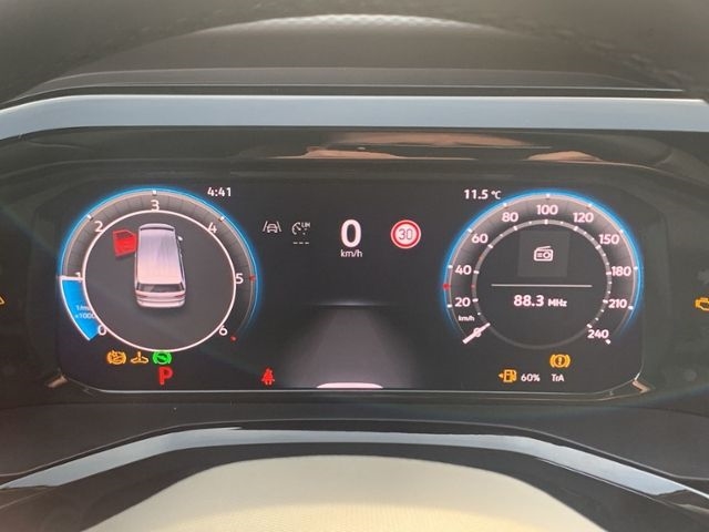 T7 California 2.0 TDI Beach Tour DSG AHK Navi SHZ