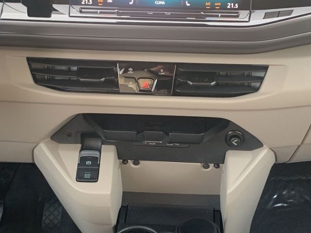 T7 California 2.0 TDI Beach Tour DSG AHK Navi SHZ