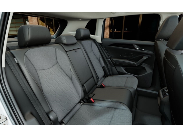 Tiguan ENERGY 2,0TDI DSG AHK RFK LED ACC SHZ