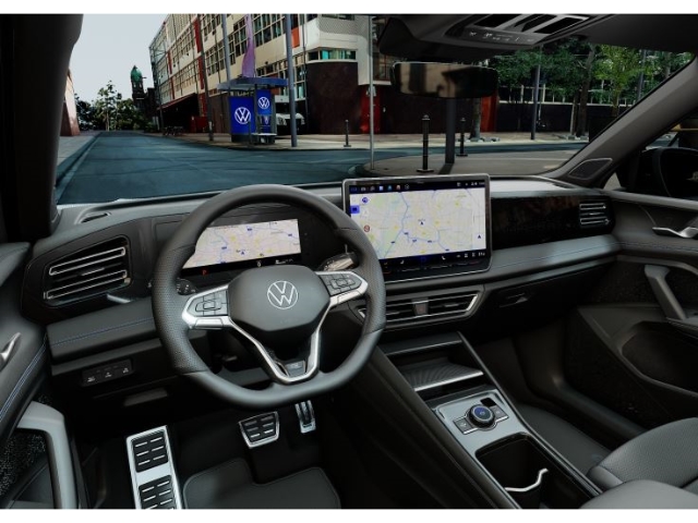 Tiguan R-Line 2,0 TDI 4MOTION DSG Leder Panorama