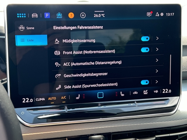 Golf VIII 1.5 TSI ACC 4Season SHZ App-Connect