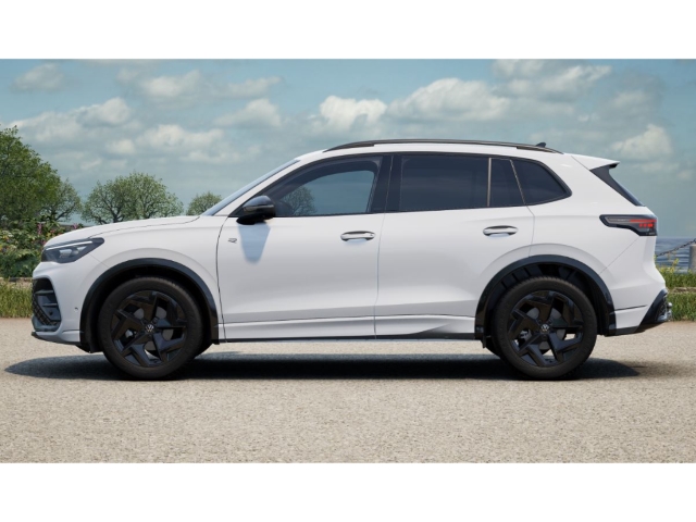 Tiguan R-Line 1,5 eTSI DSG AHK AreaView Black Style