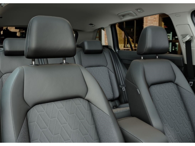 Golf Variant VIII Energy 1,5 eTSI DSG AHK RFK SHZ Navi