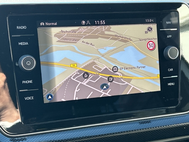 T-Cross 1.5 TSI R-line AHK RFK SHZ ACC Matrix