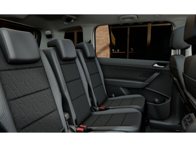 Touran ENERGY R Line 1,5TSI DSG 7-Sitzer AHK RFK