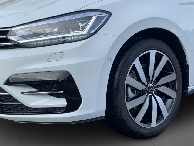 Touran ENERGY R Line 1,5TSI DSG 7-Sitzer AHK RFK