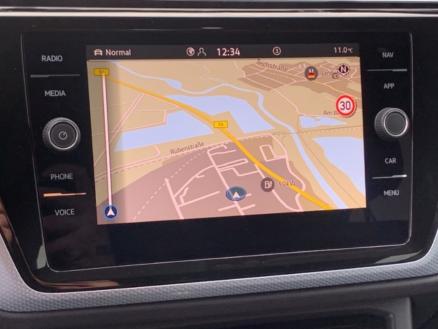 Touran ENERGY R Line 1,5TSI DSG 7-Sitzer AHK RFK