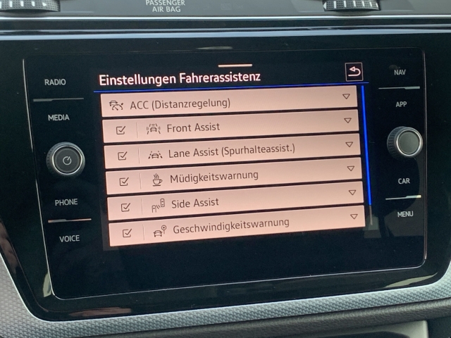 Touran ENERGY R Line 1,5TSI DSG 7-Sitzer AHK RFK