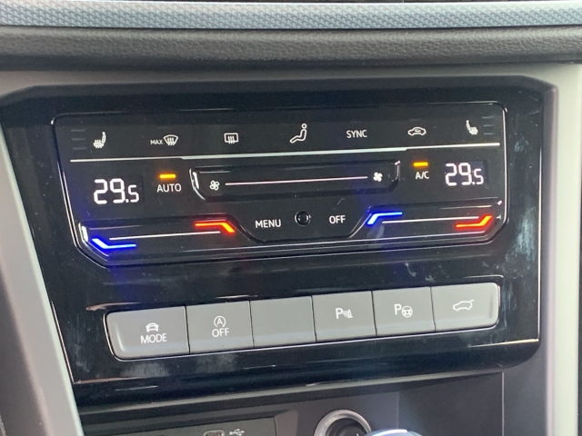 Touran ENERGY R Line 1,5TSI DSG 7-Sitzer AHK RFK