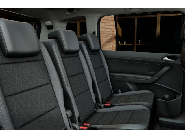 Touran ENERGY 2,0 TDI DSG 7-Sitzer AHK RFK R Line