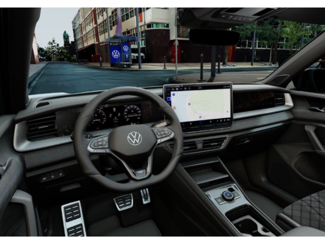 Tayron R-Line 1,5 eHybrid DSG AHK HD-MATRIX 20''