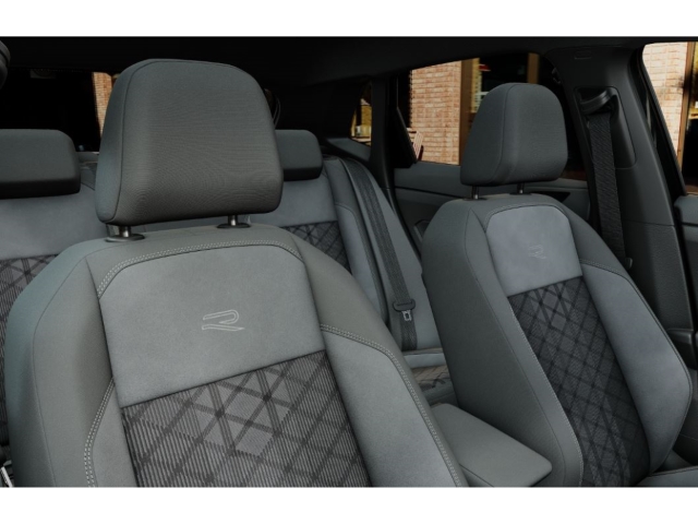 Polo R-Line 1,0 TSI 5-Gang Navi ACC SHZ RFK