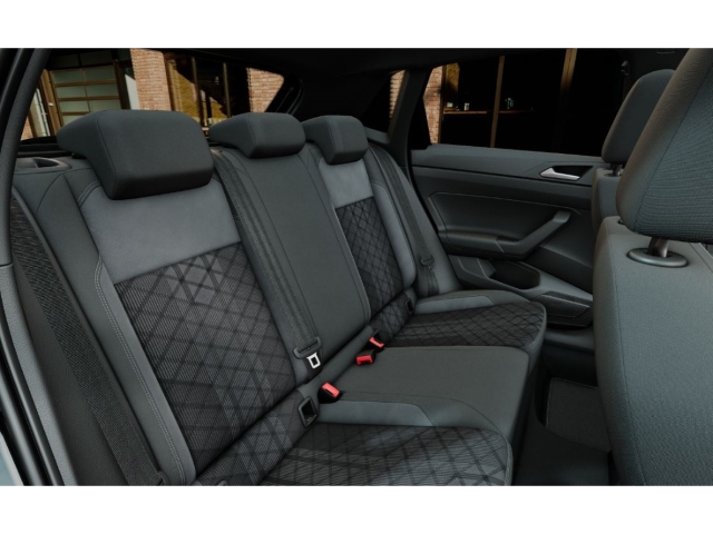 Polo R-Line 1,0 TSI 5-Gang Navi ACC SHZ RFK