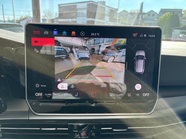 Golf VIII GTI EDITION 50 2,0 TSI DSG Performance