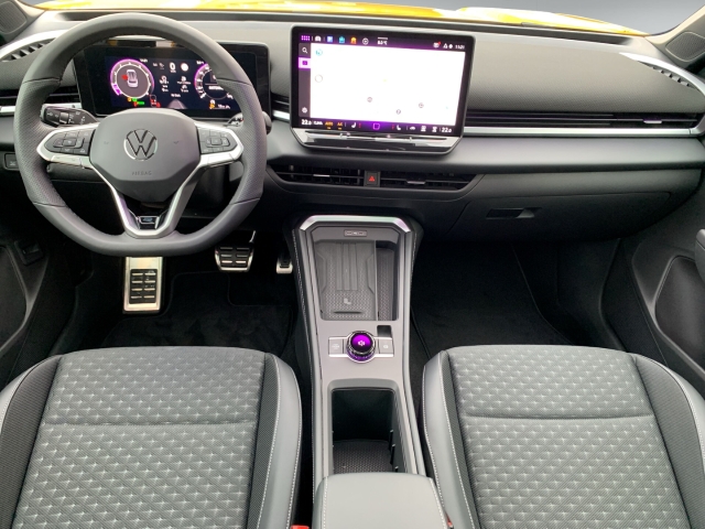 T-Roc R-Line 1.5 eTSI DSG Panoramadach EasyOpen