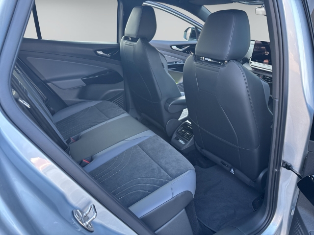 ID.4 Pro ENERGY 77kWh AHK AreaView Interieur Plus