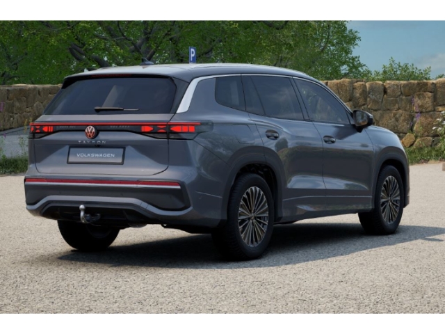 Tayron Elegance 2,0 TDI DSG AHK HUD Matrix Area View