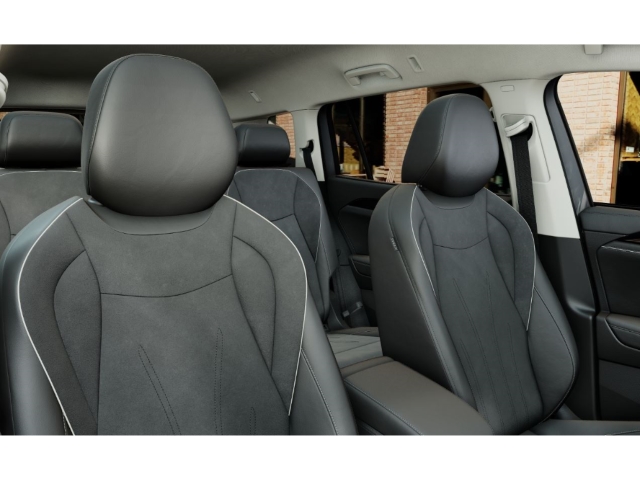 Tayron Elegance 2,0 TDI DSG AHK HUD Matrix Area View