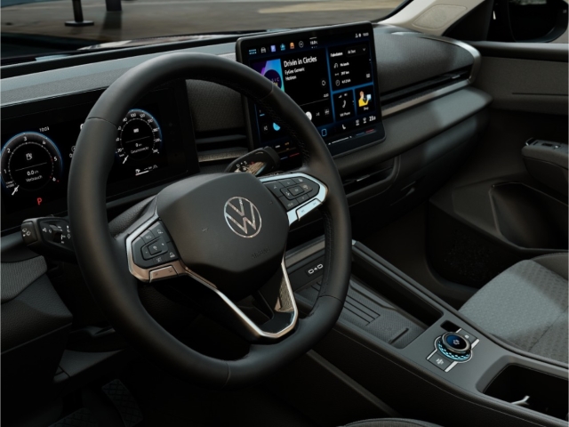 T-Roc Life 1.5 eTSI DSG AHK ACC RFK SHZ 4Season