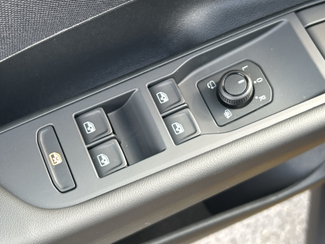 T-Roc ENERGY 1.5 l DSG AHK Navi LED ACC App Conn.
