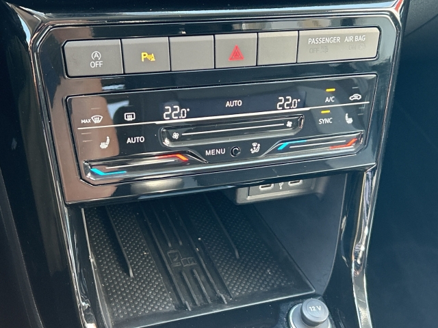 T-Cross 1.0 TSI Goal SHZ ACC GJR App-Connect