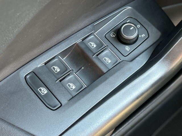 T-Cross 1.0 TSI Goal SHZ ACC GJR App-Connect